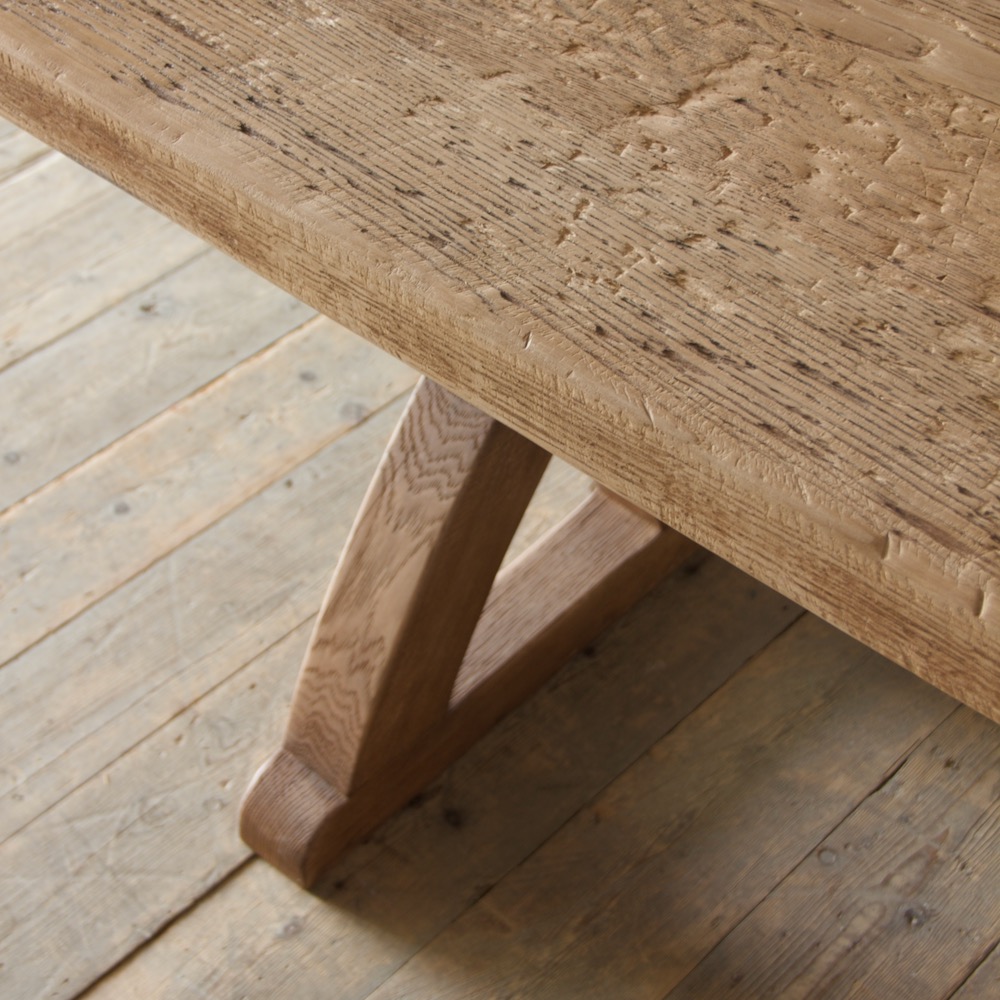 the-sawbuck-table